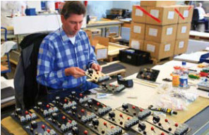 T+A. Клеммные чашки Solitaire